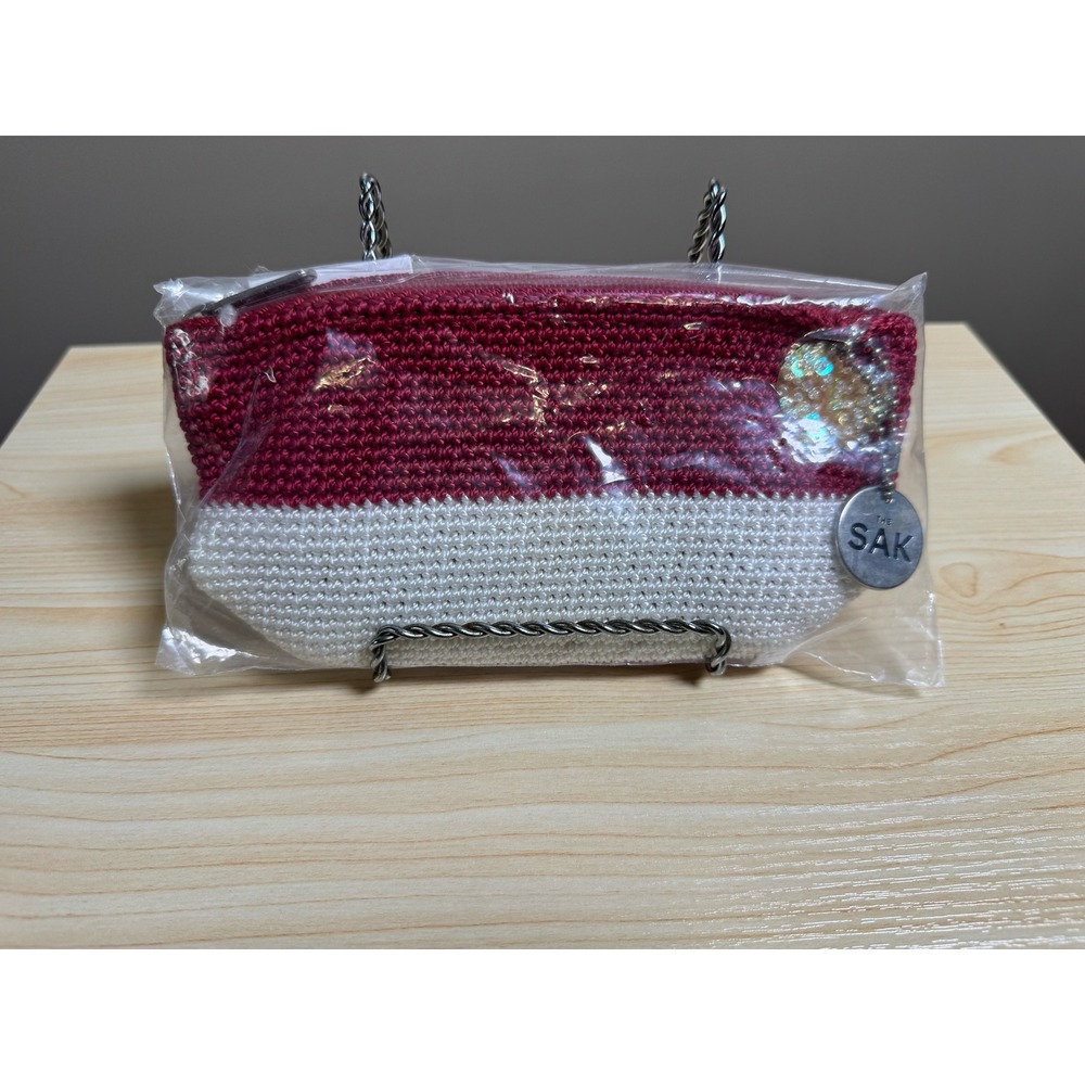 The Sak Crochet Cosmetic Bag Red White Colorblock Makeup Pouch Zippered New